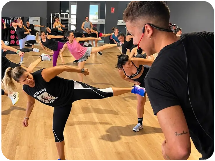 lowfit-actividades-bodycombat_