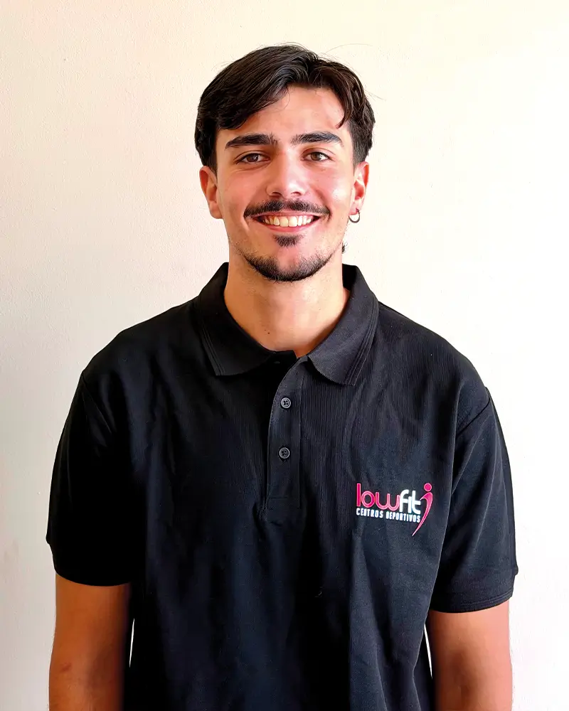lowfit_huelva_team_daniwebp Dani, recepción en el gimnasio LowFit Huelva